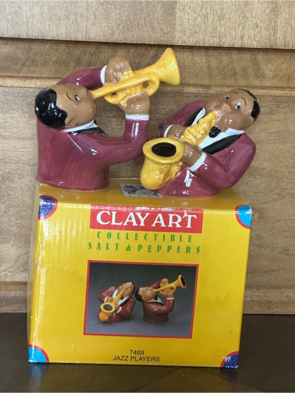 NIB Clay Art Jazz Players Salt & Pepper Shakers